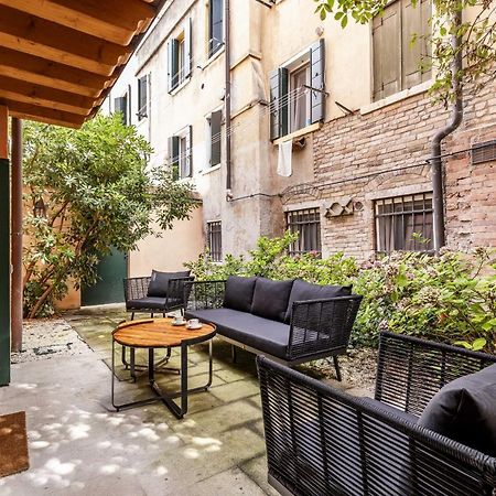 Ca' San Carlo Residence By Wonderful Italy Wenecja Zewnętrze zdjęcie
